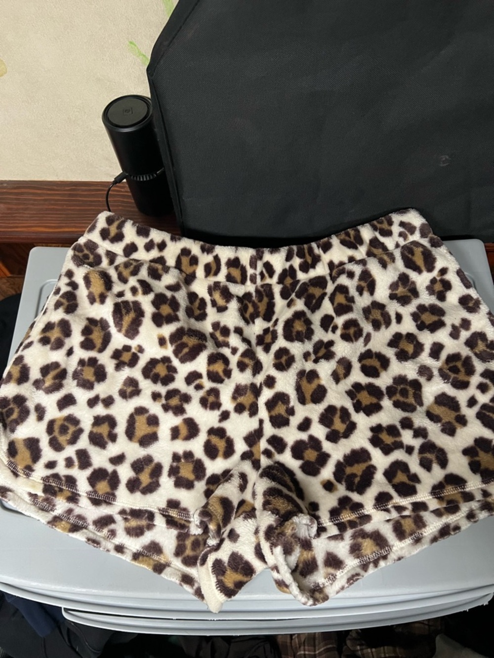 aerie Leopard Print fuzzy Shorts - Cream & Brown